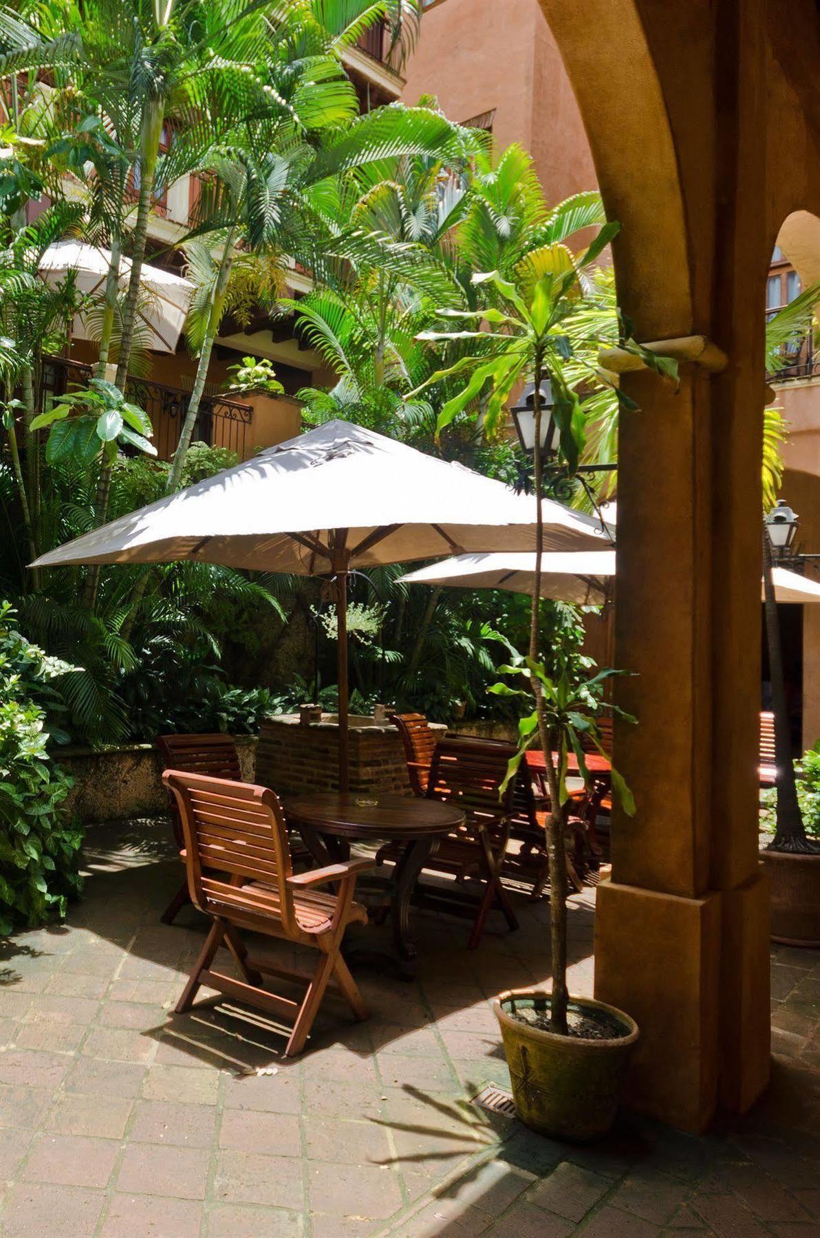 Boutique Hotel Palacio Santo Domingo Bagian luar foto
