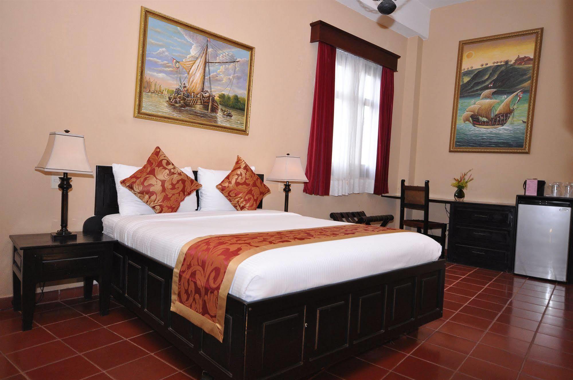Boutique Hotel Palacio Santo Domingo Bagian luar foto